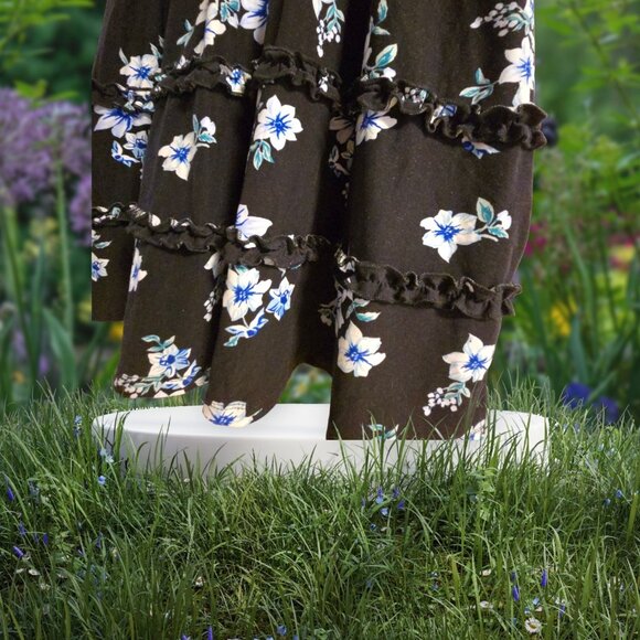 Junior Sundress M 7-9 Black Blue Floral Pullover Elastic Waist EUC - Picture 3 of 6